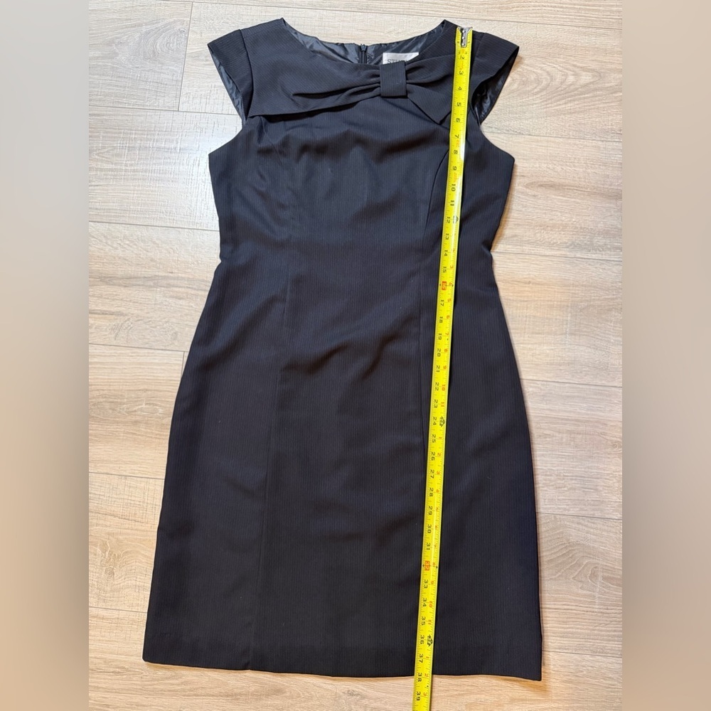 Studio I Elegant Black Midi Dress with Bow Detail - Picture 9 of 11